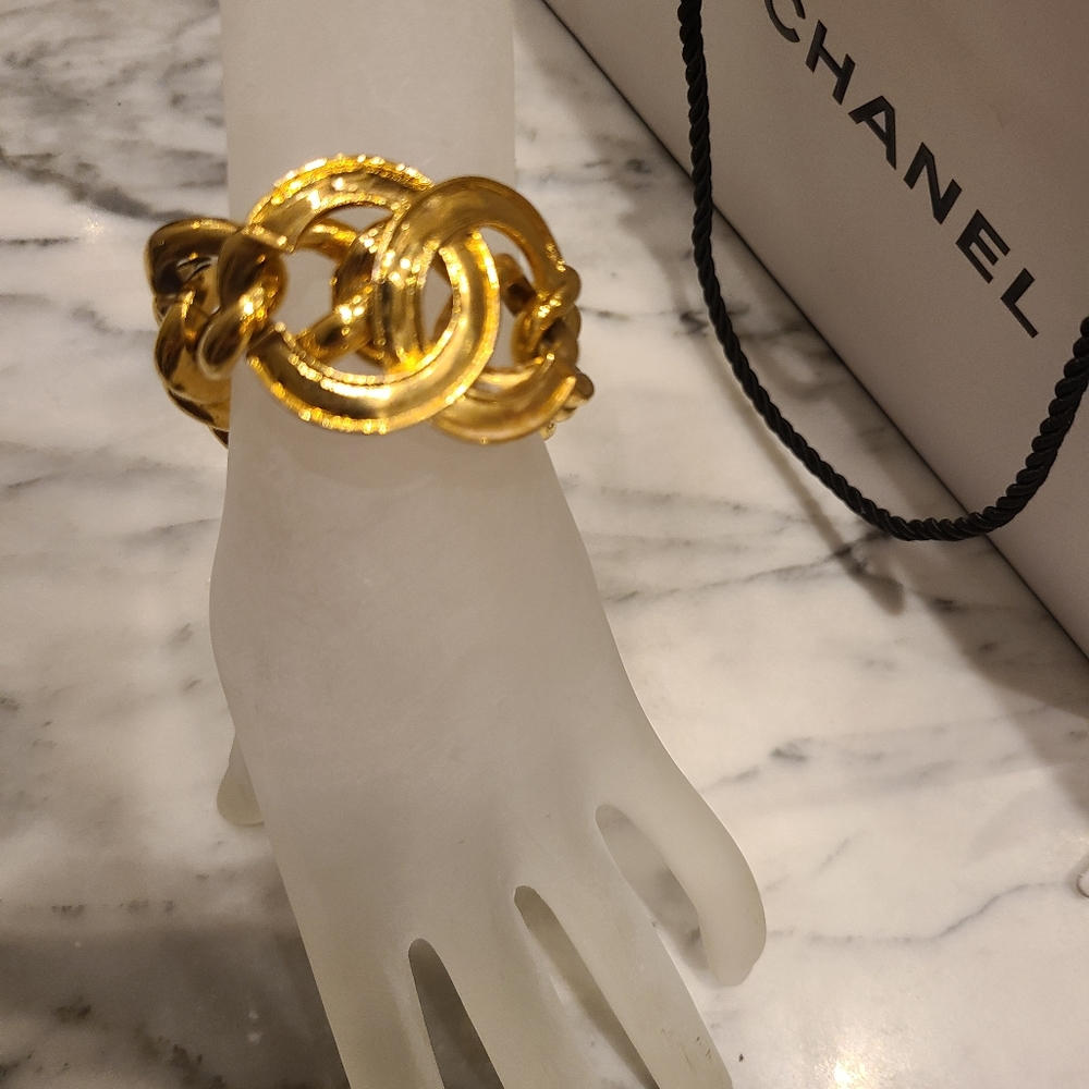 AUTH CHANEL CC Logo Gold Chain Bracelet